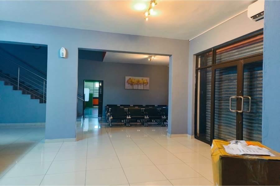 To Let commercial Property for Rent in Mogwase North West